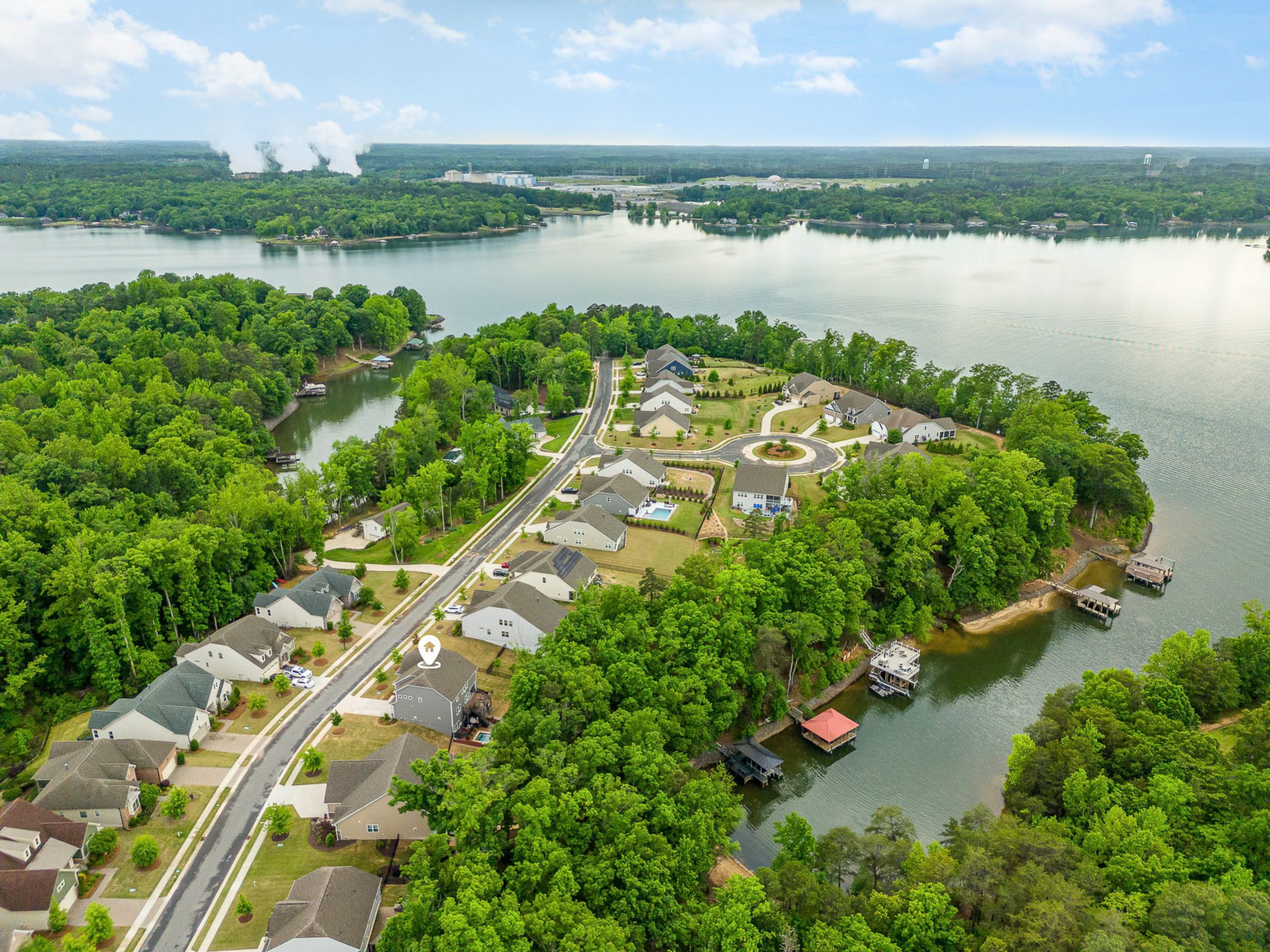 Lakefront home in Charlotte, NC with private dock on Lake Wylie